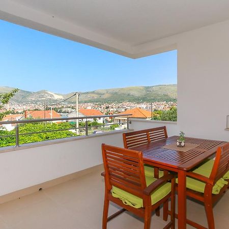 Apartments Ivan Trogir Extérieur photo