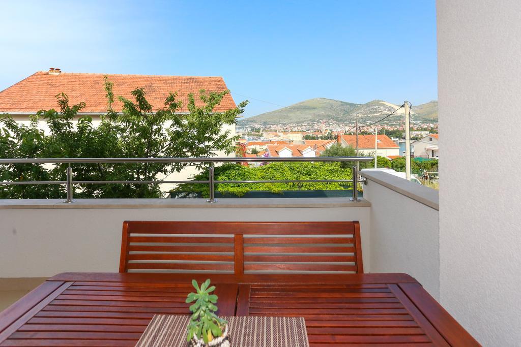 Apartments Ivan Trogir Extérieur photo