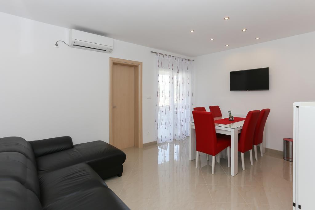 Apartments Ivan Trogir Extérieur photo