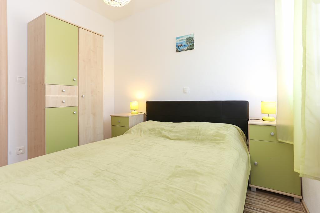 Apartments Ivan Trogir Extérieur photo