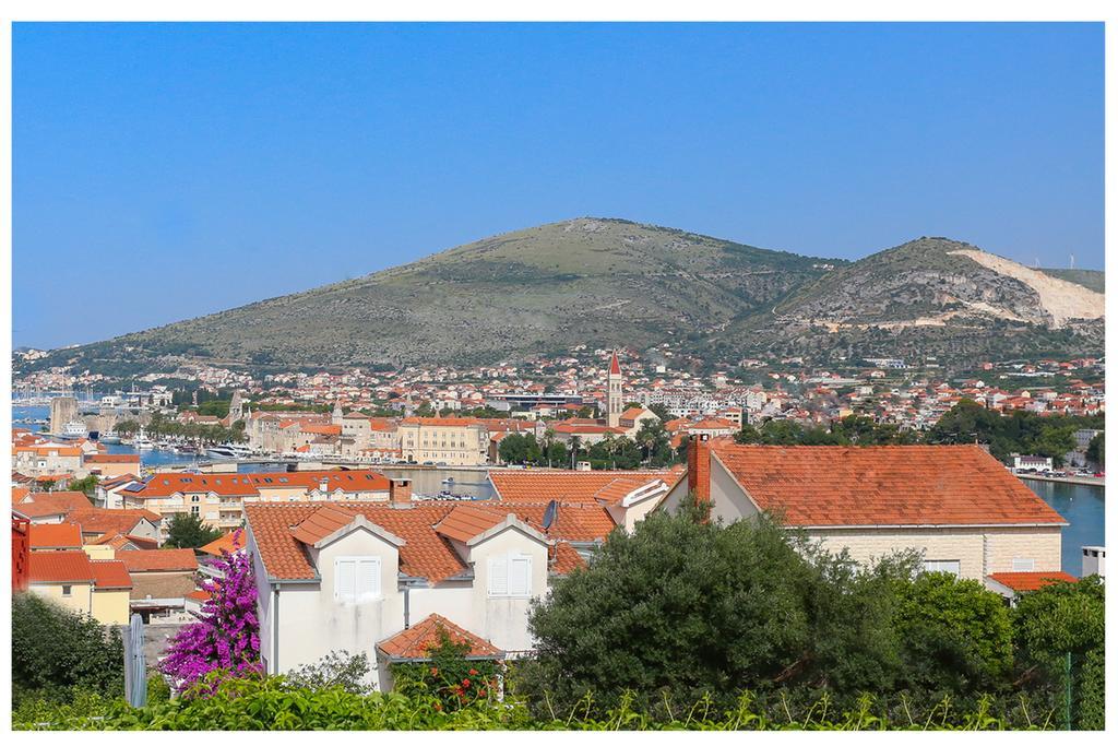 Apartments Ivan Trogir Extérieur photo