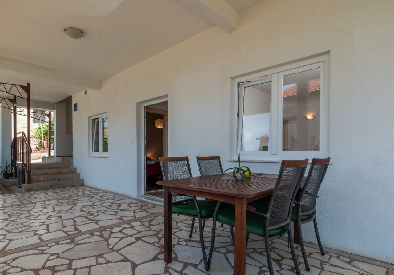 Apartments Ivan Trogir Extérieur photo