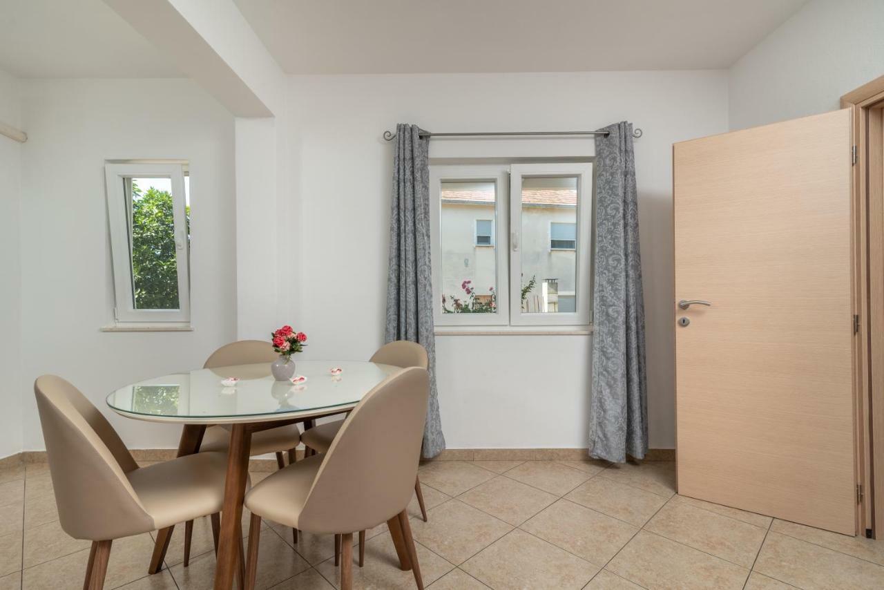 Apartments Ivan Trogir Extérieur photo
