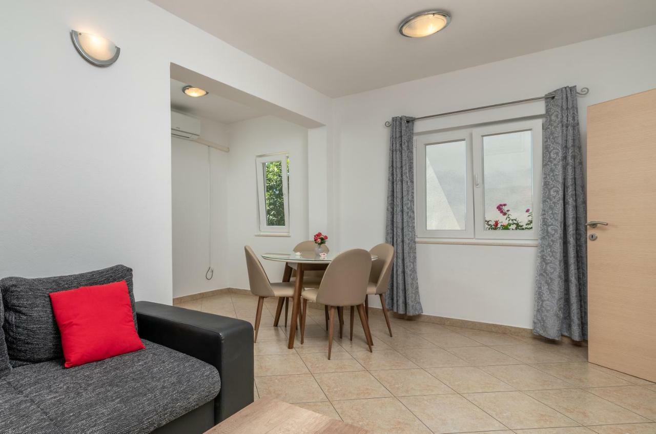 Apartments Ivan Trogir Extérieur photo