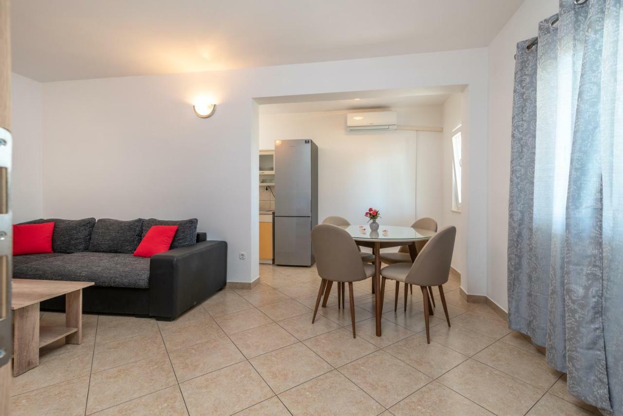 Apartments Ivan Trogir Extérieur photo